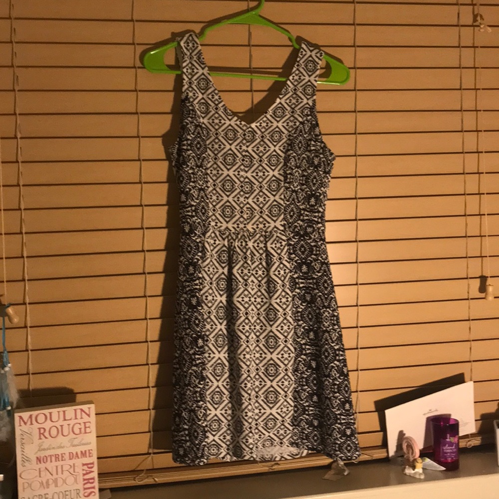 Black and white dress